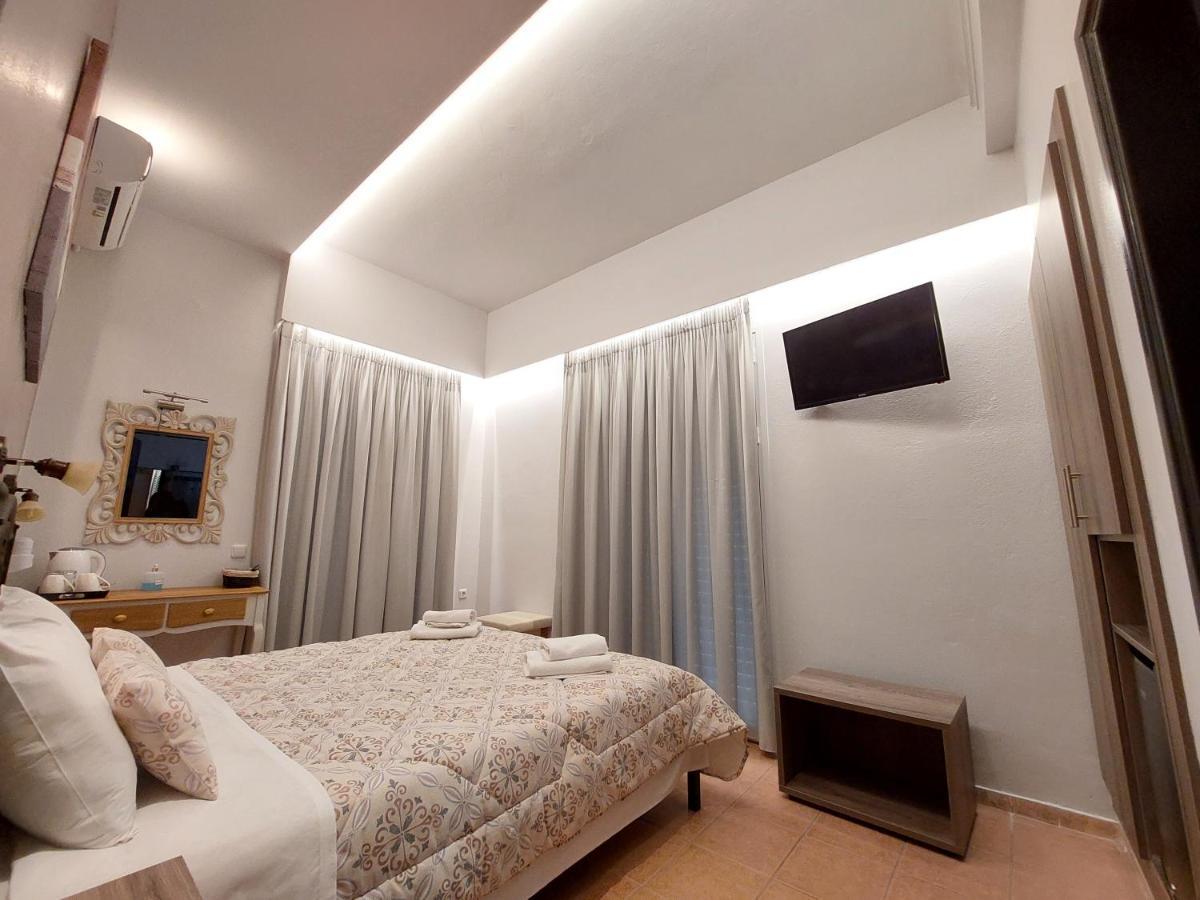 Hotel Akti Livanátai Buitenkant foto
